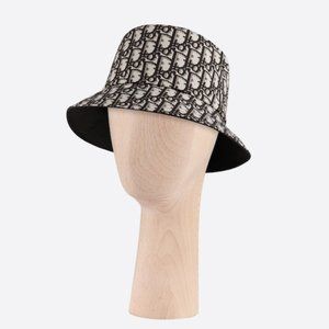 NEW AUTHENTIC Christian Dior Reversible Teddy-D Brim Bucket Hat
